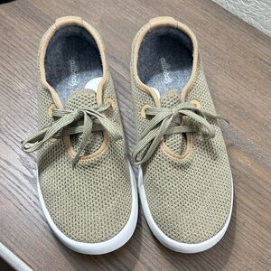 Allbirds women’s sneaker
